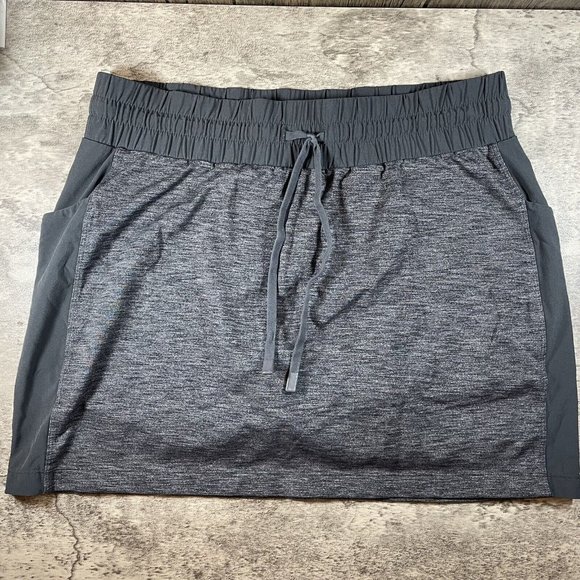 Athleta Techie Terry Skirt Mini Gray French Terry Pockets Women’s Size M